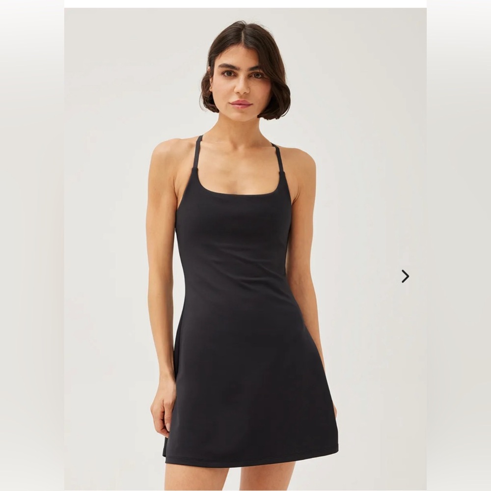 NWT Outdoor Voices Move Free Dress (Black - Size M but fits like S)